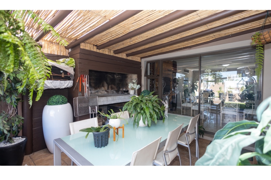 3 Bedroom Property for Sale in Brackenfell South Western Cape